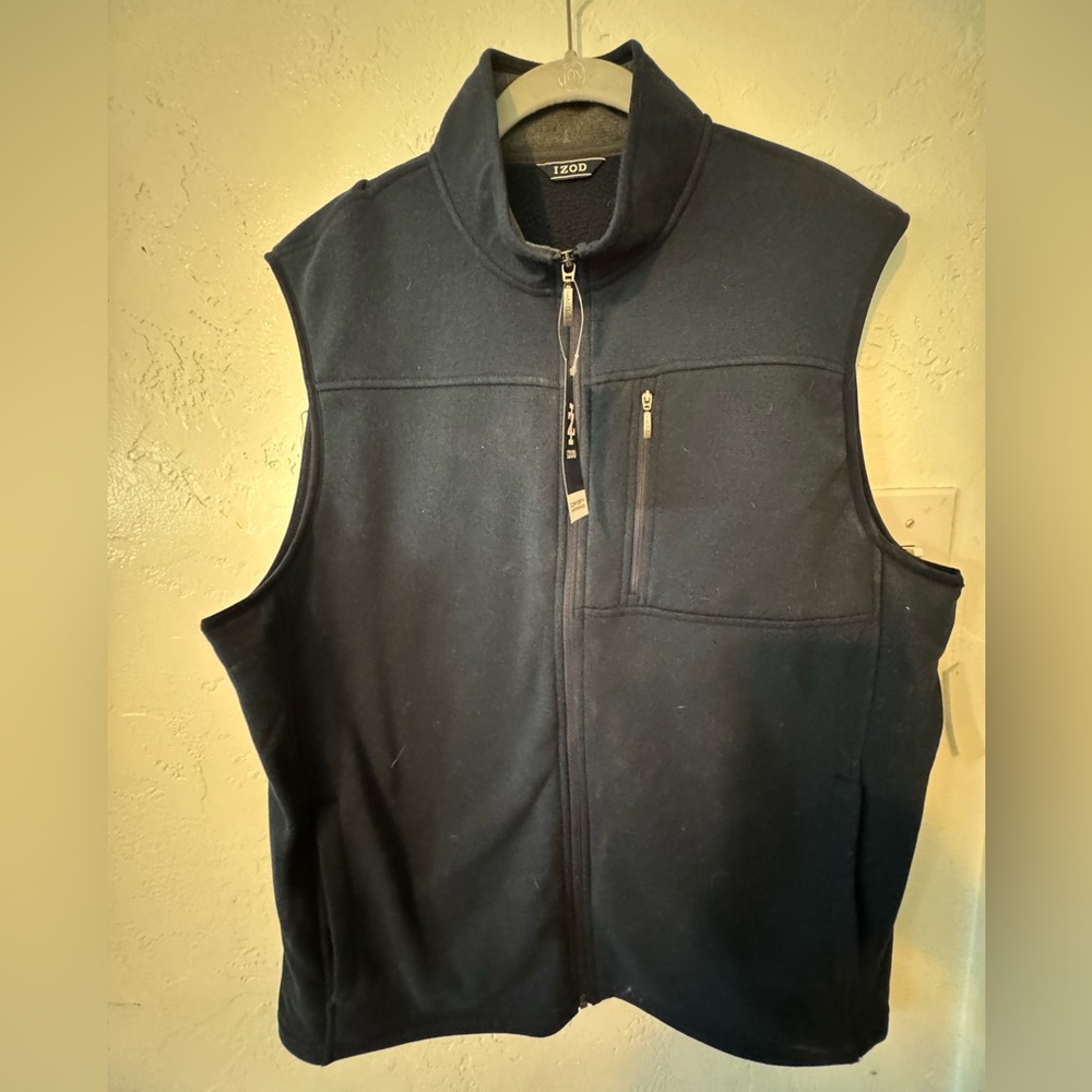 Men’s sweater vest IZOD